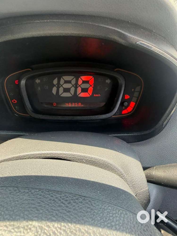 Renault Kwid 1.0 Automatic 2016 Petrol Well Maintained