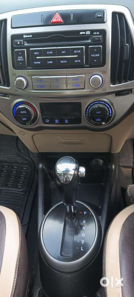 Hyundai I20 2012-2014 Sportz At 1.4, 2013, Petrol