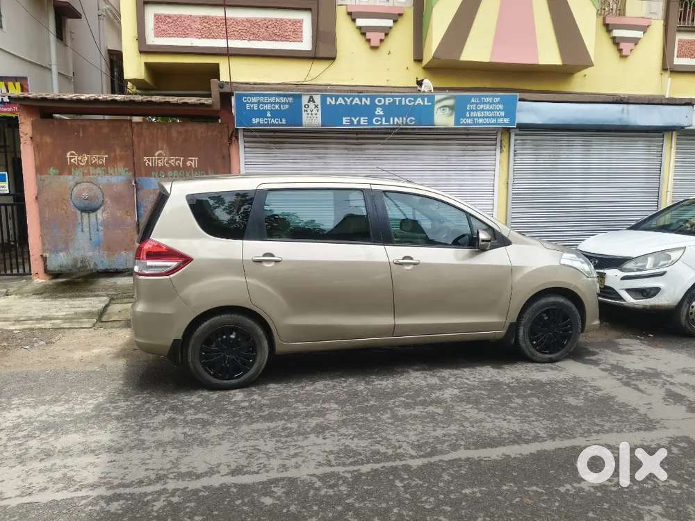 Maruti Suzuki Ertiga 2013 Petrol 89700 Km Driven 2nd Owner