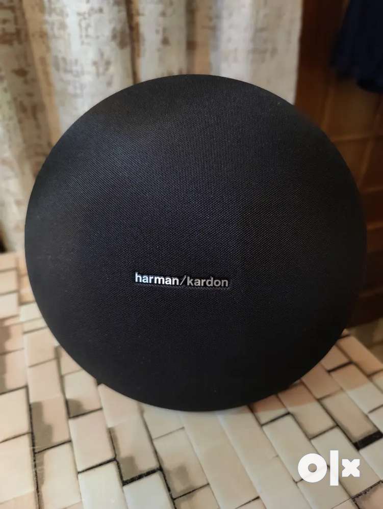 Harman kardon onyx 2024 studio 4 price