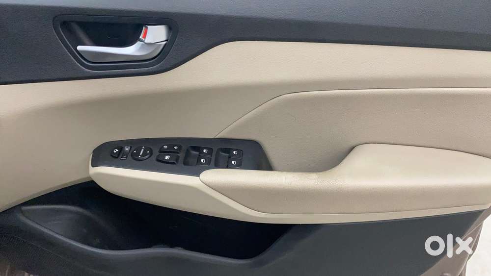 Hyundai Verna 1.6 Sx (o) Vtvt At, 2017, Petrol