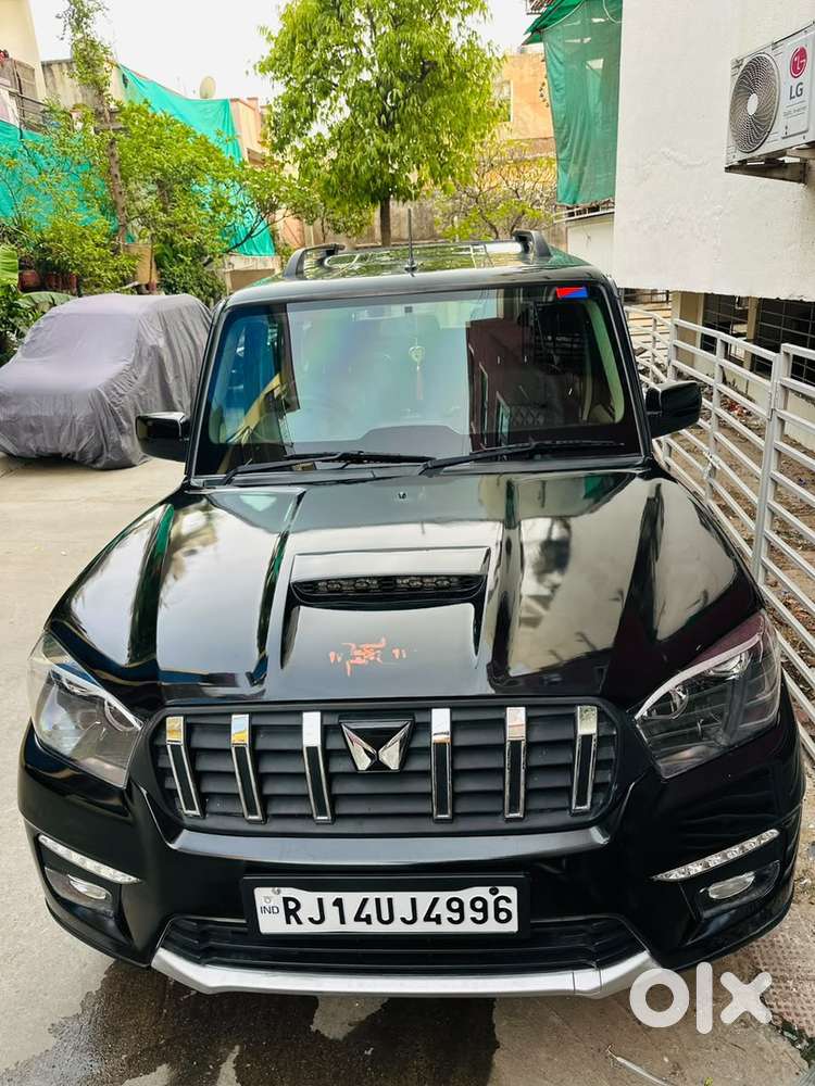 Mahindra Scorpio Classic 2023