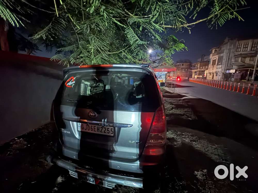 Toyota Innova Diesel 2011
