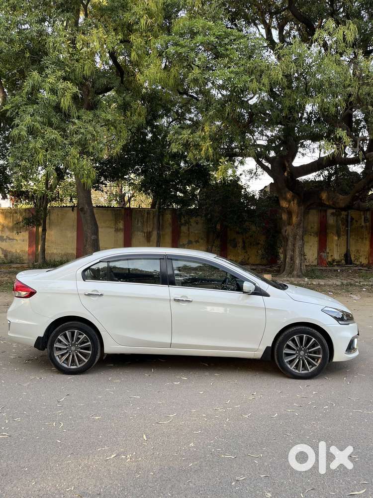 Maruti Suzuki Ciaz Smart Hybrid Alpha , 2022, Petrol
