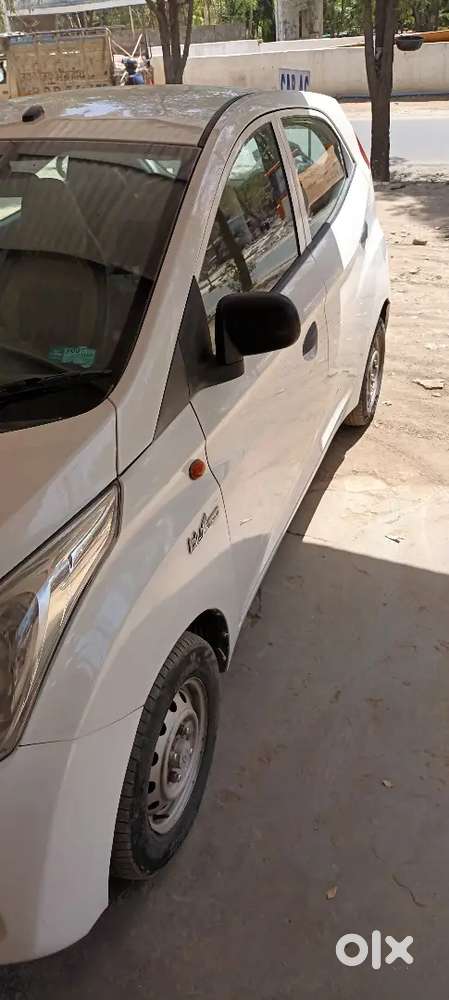Hyundai Eon 2012 Lpg Well Maintained