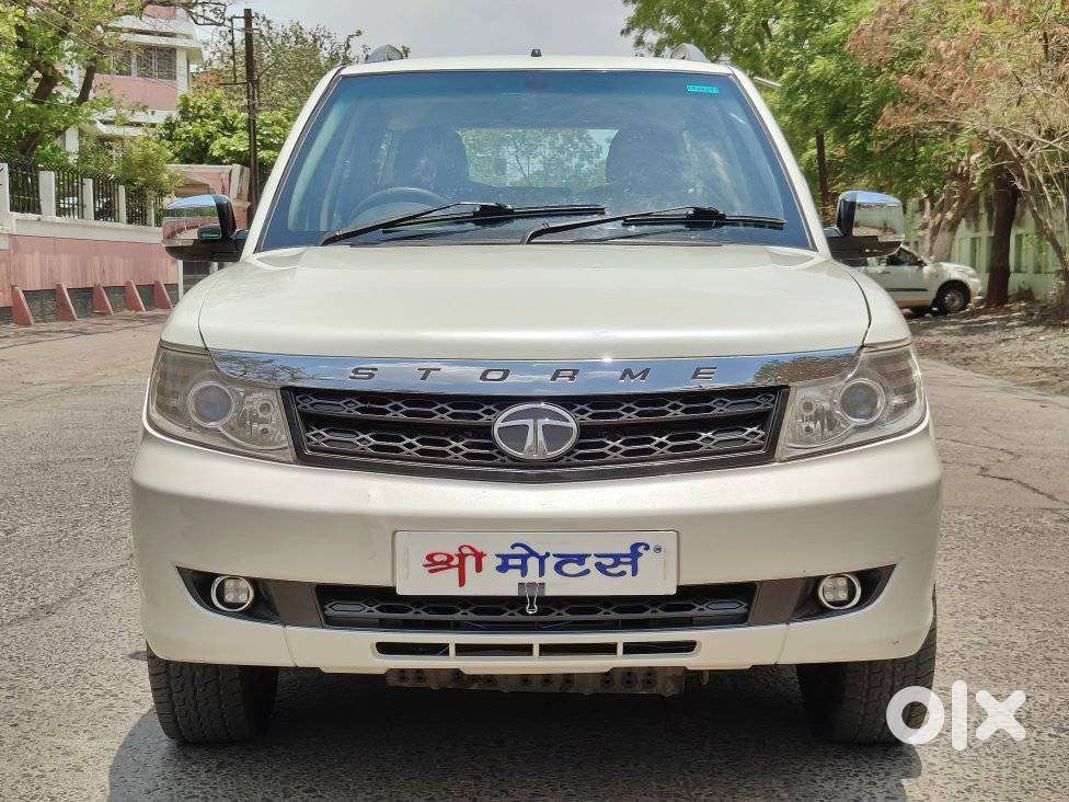 Tata Safari Storme Vx, 2016, Diesel