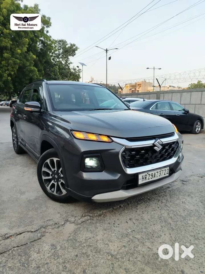 Maruti Suzuki Grand Vitara 1.5 Alpha Smart Hybrid Dual Tone At, 2022..