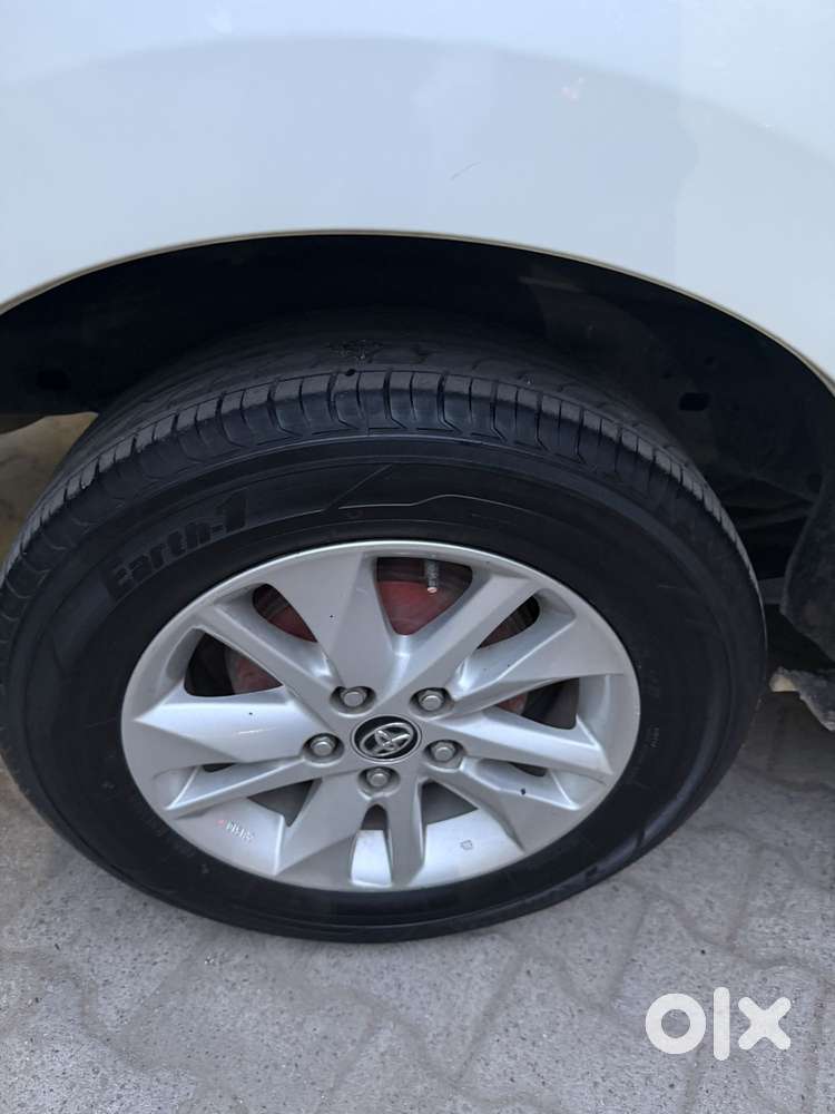 Toyota Innova Crysta 2.7 Vx Mt, 2018, Petrol