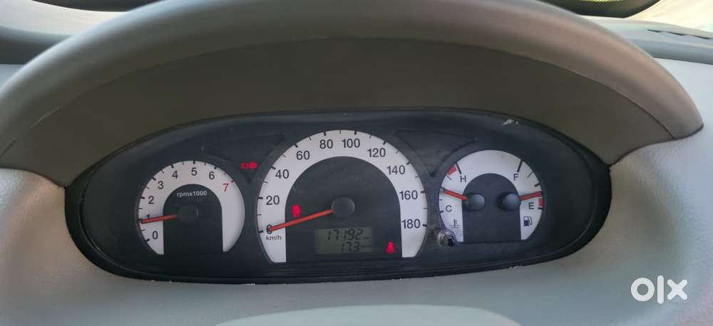 Mahindra Quanto C6, 2012, Diesel