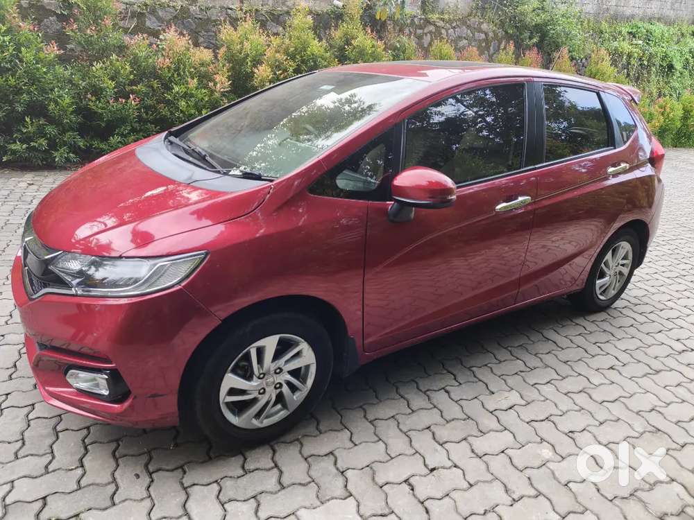 Honda Jazz 1.2 Zx Cvt Petrol 2021sunroof
