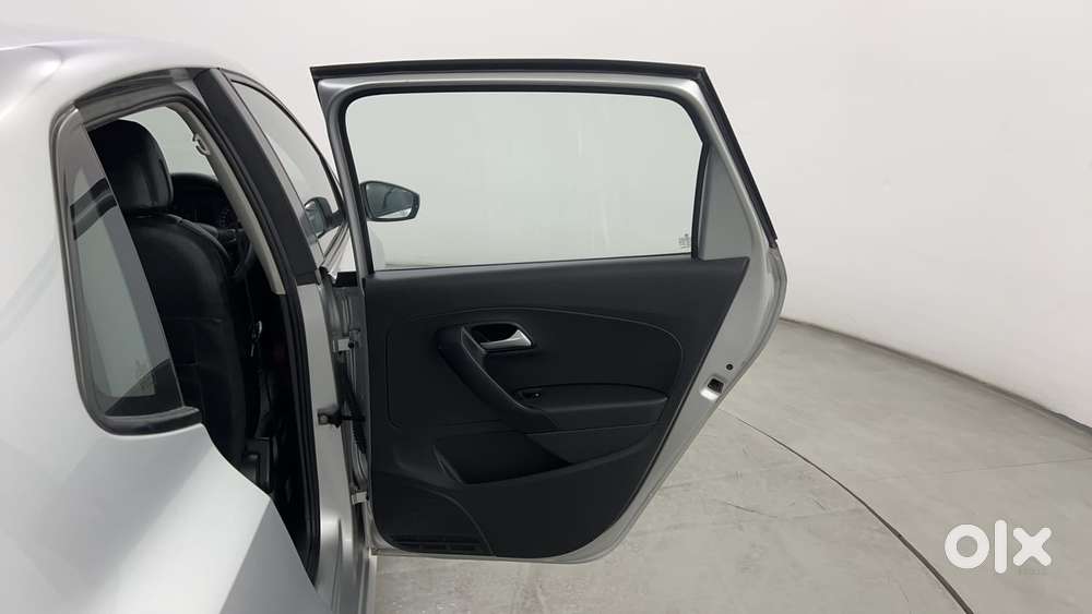 Volkswagen Polo Petrol Comfortline 1.2l, 2015, Petrol