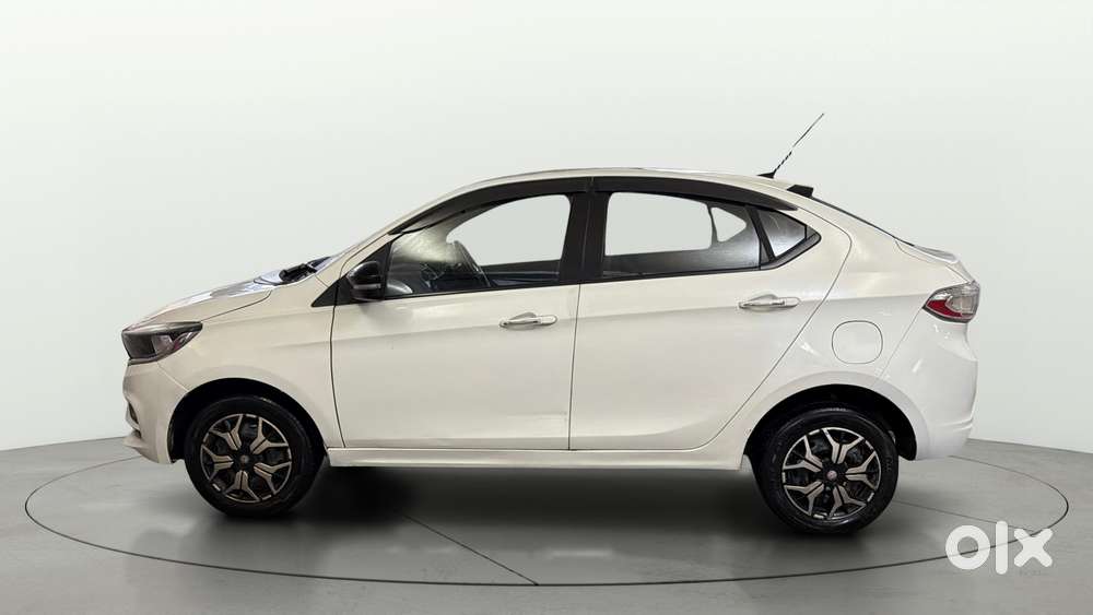Tata Tigor Xz Cng, 2022, Cng & Hybrids