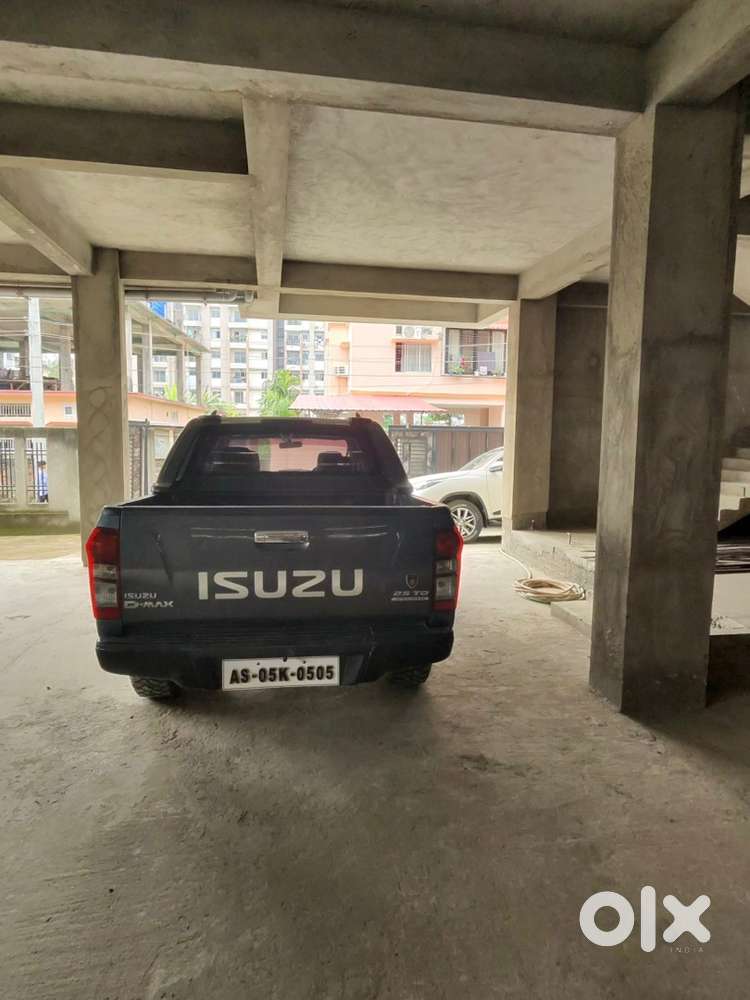 Isuzu D-max V-cross 4x4 2017