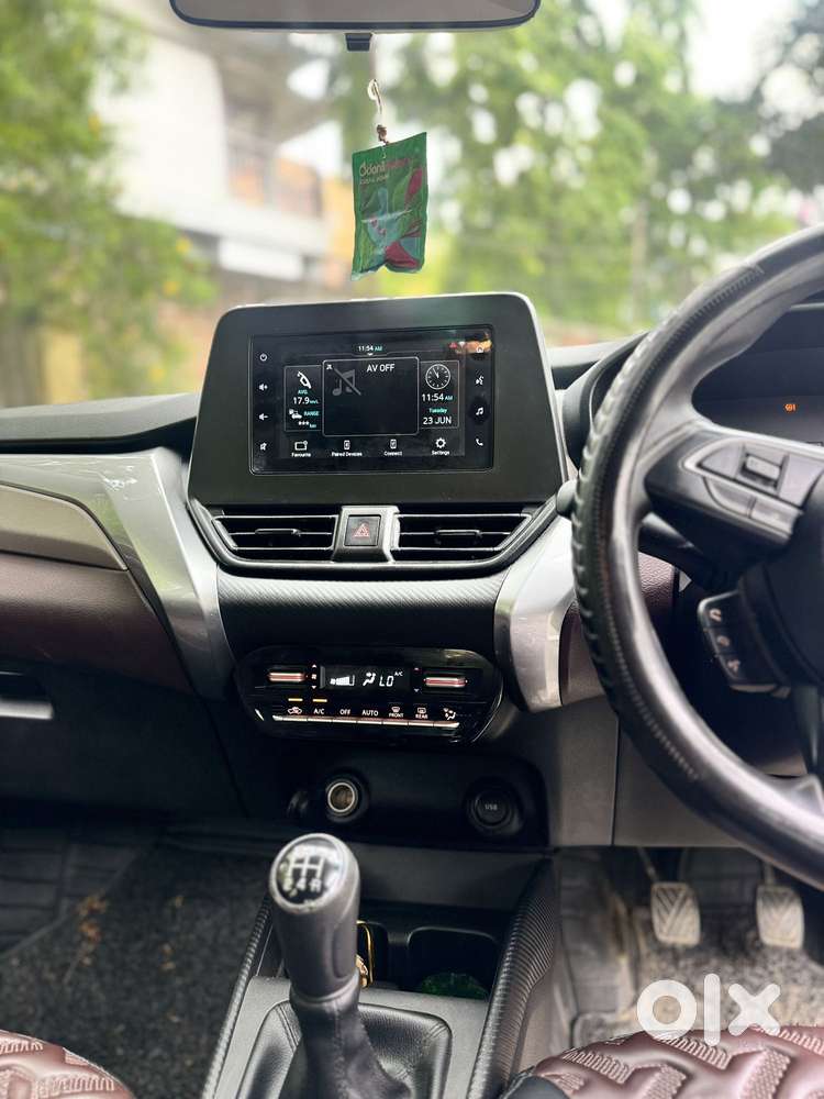 Maruti Suzuki Fronx Delta Plus 1.2l Mt, 2024, Petrol