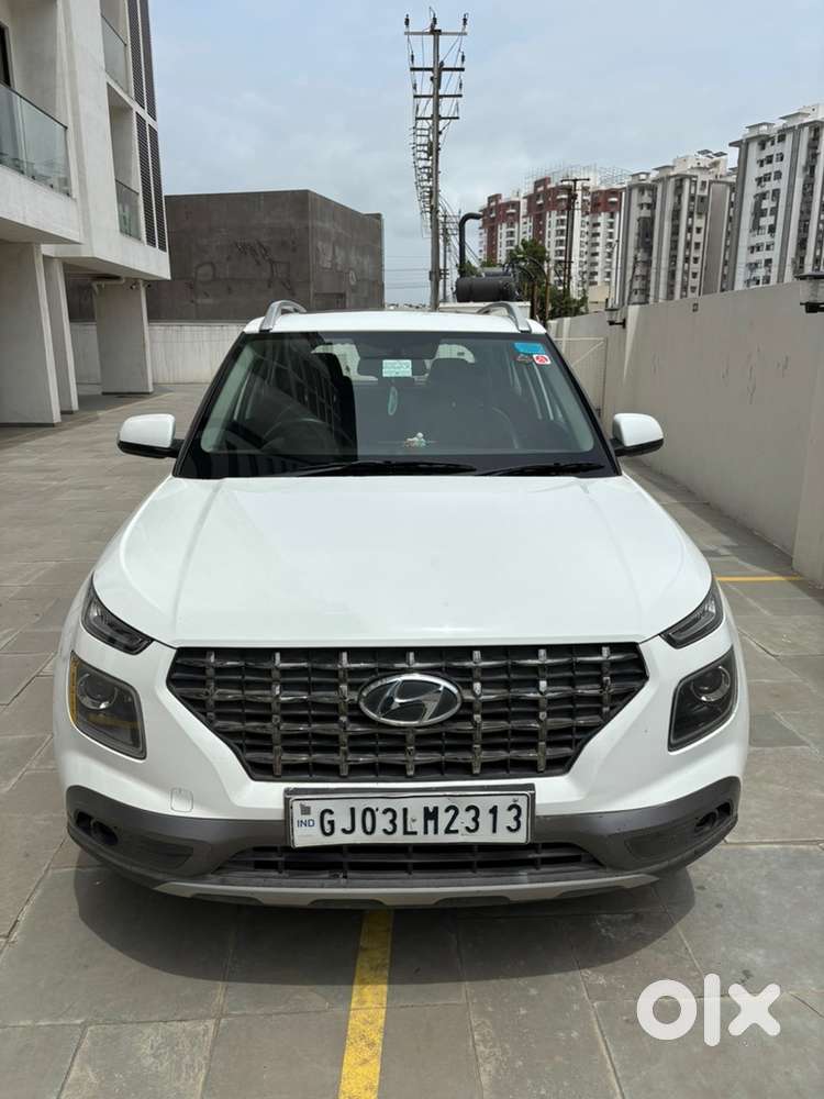 Hyundai Venue 2020 Petrol Good Condition