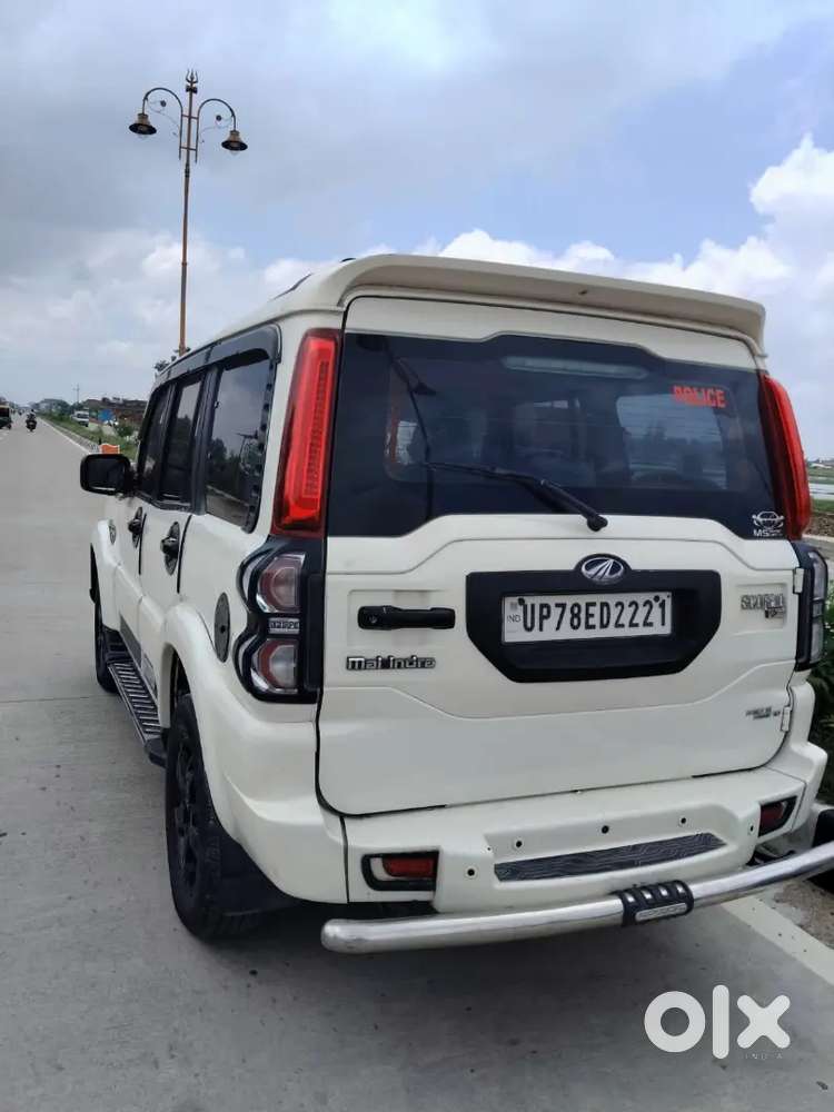 Mahindra Scorpio 2015 2.2 S10