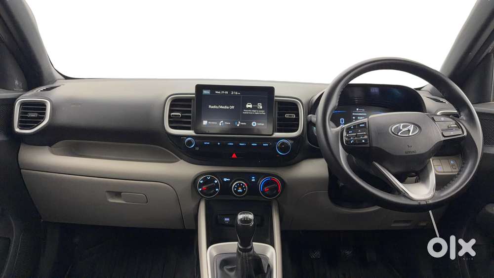 Hyundai Venue 1.2 S (o), 2022, Petrol
