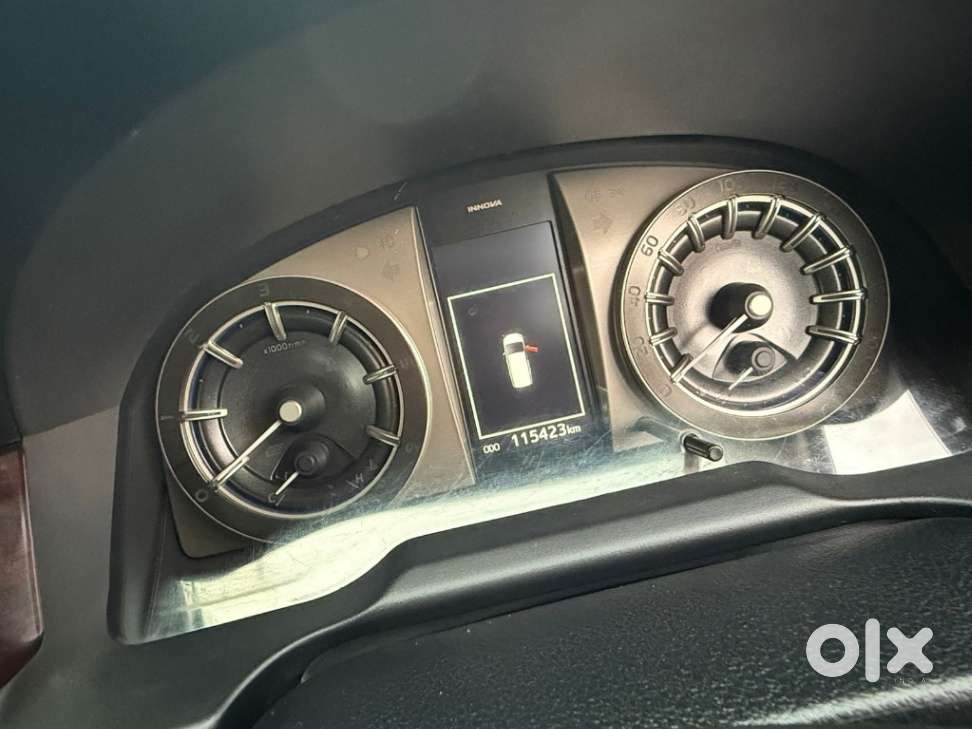 Toyota Innova Crysta 2.4 Z 7 Str, 2016, Diesel