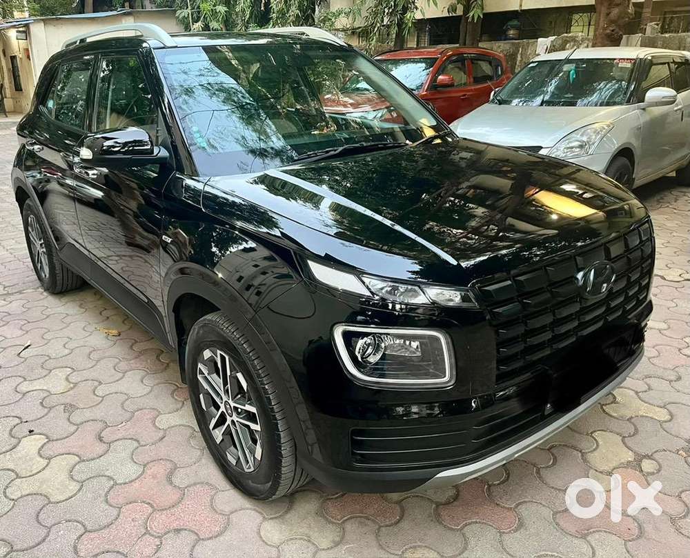 Hyundai Venue 2023 Petrol Good Condition
