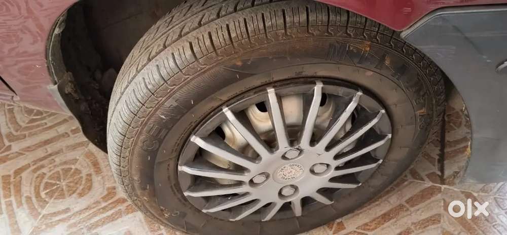 Car Me Koi Bhi Problem Nhi Hai