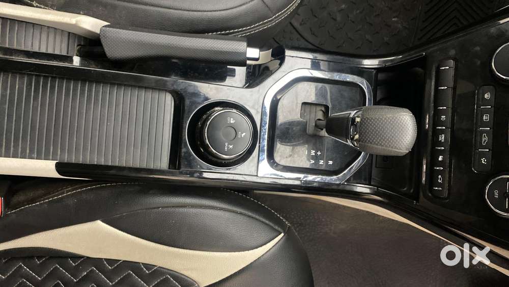 Tata Nexon 1.2 Revotron Xza Plus Premium, 2021, Petrol
