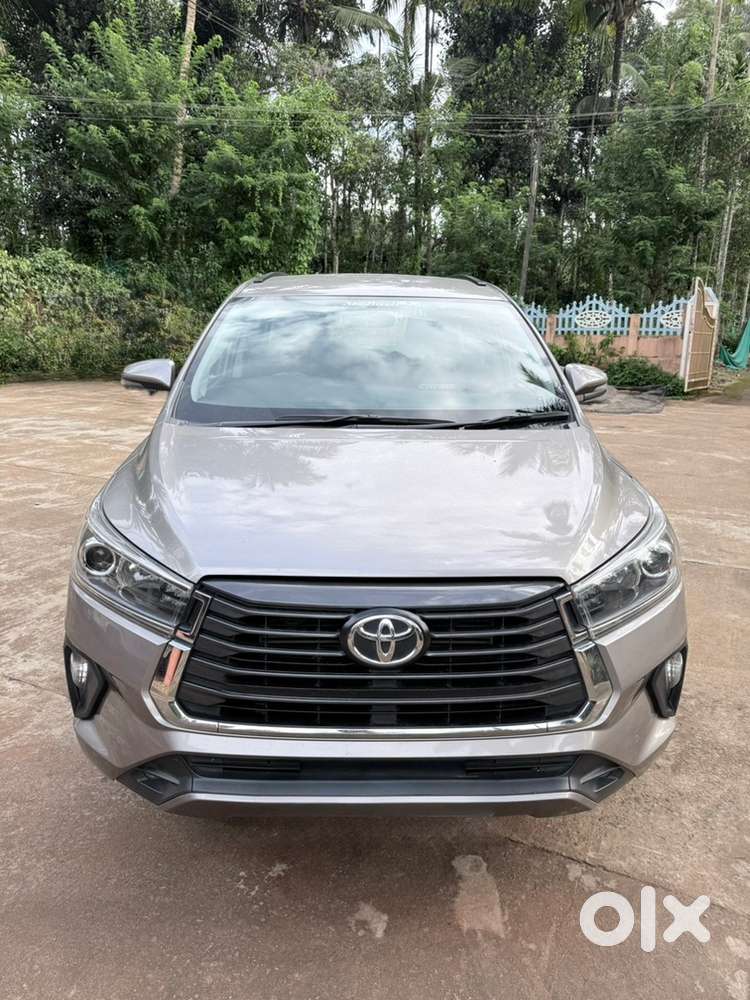 Toyota Innova Crysta 2020 Diesel Manual Year