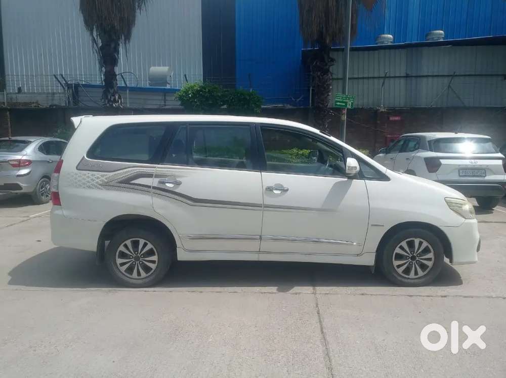 2015 Innova 2.5 Z