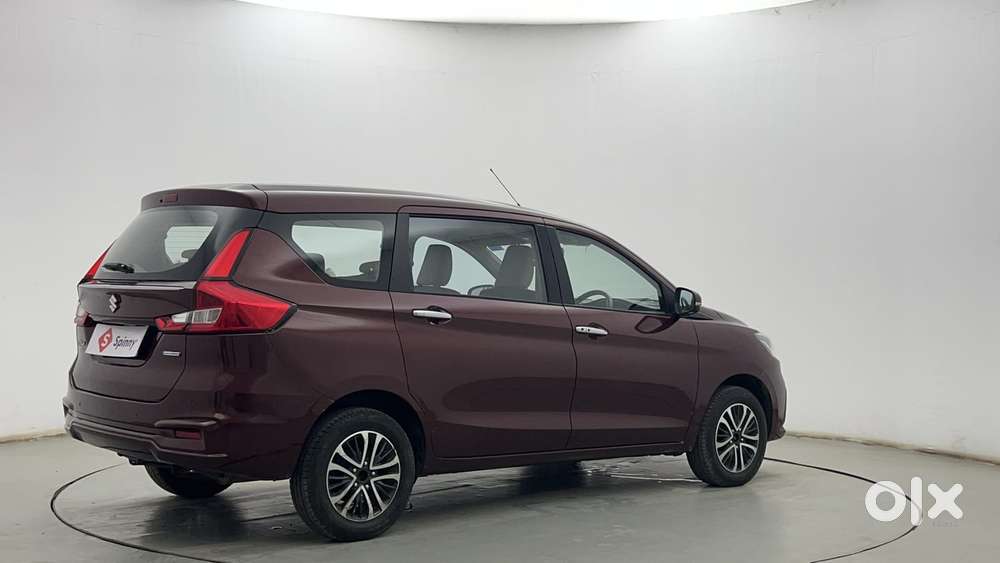 Maruti Suzuki Ertiga Zxi Plus At Shvs, 2022, Petrol