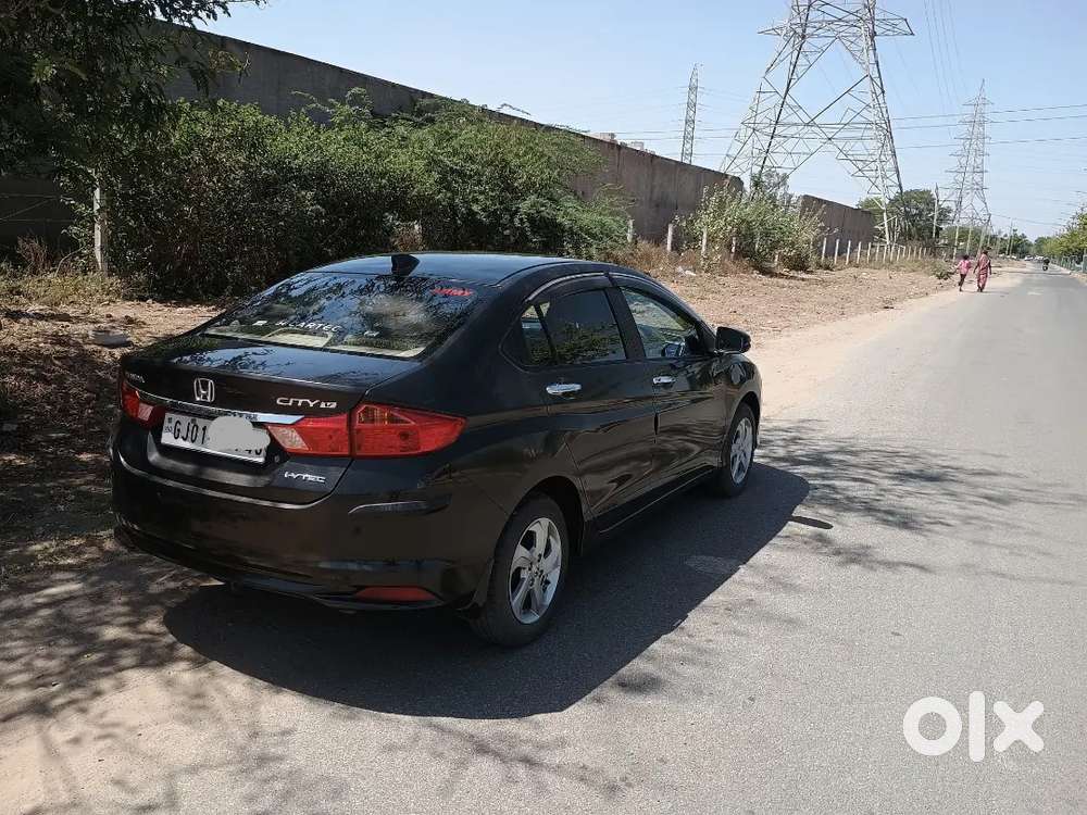 Honda City 1.5 V Mt Ivtec - Perfect Condition Car For Sale