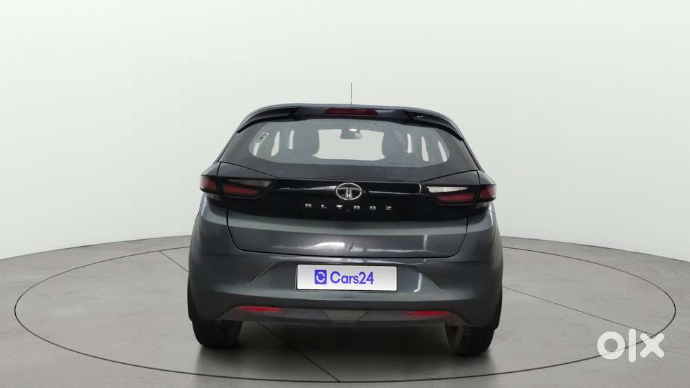 Tata Altroz 1.2 Xt, 2022, Petrol
