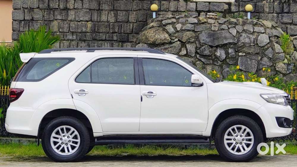 Toyota Fortuner 4x4 Mt, 2014, Diesel