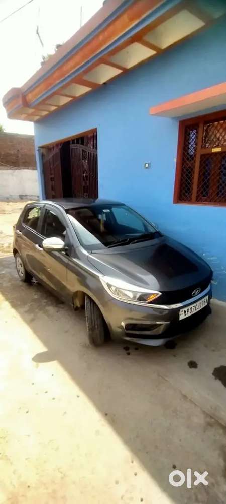 Tata Tiago Petrol