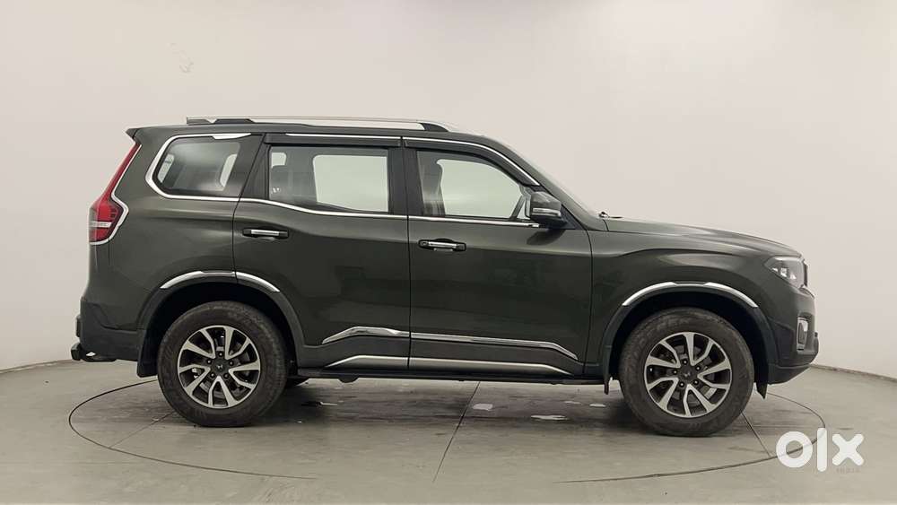 Mahindra Scorpio N Z8 L Petrol At 6 Str, 2022, Petrol