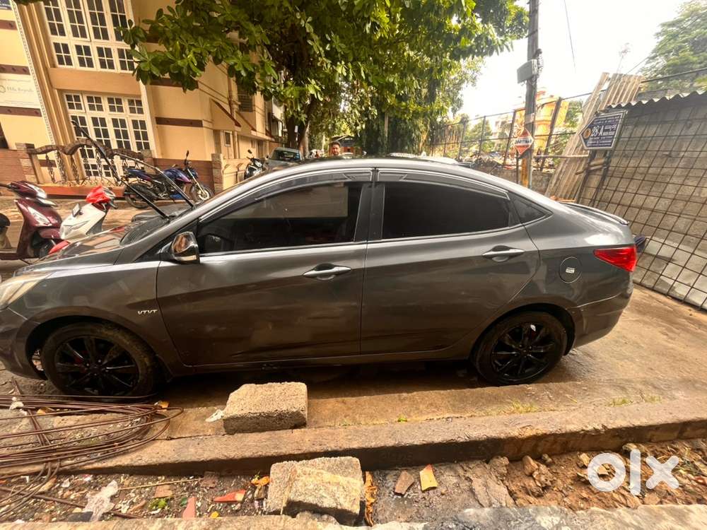 Hyundai Fluidic Verna 2013 Petrol Car
