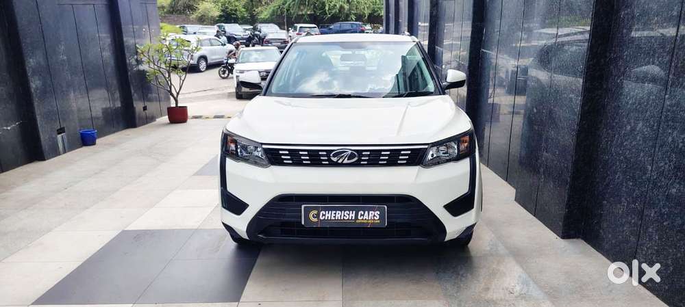 Mahindra Xuv300 W6, 2019, Petrol
