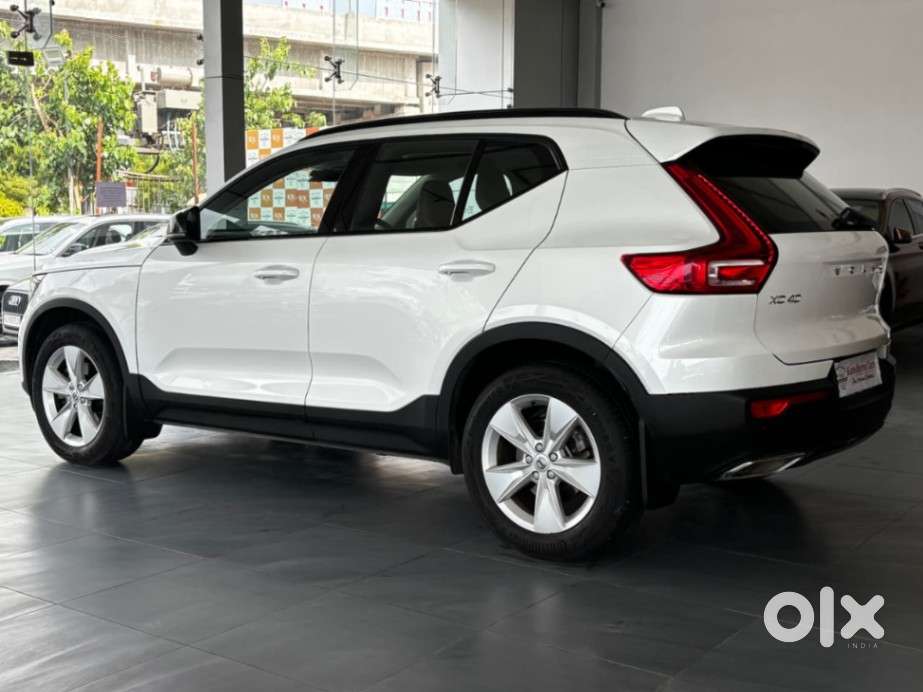 Volvo Xc40 B4 Ultimate, 2023, Petrol