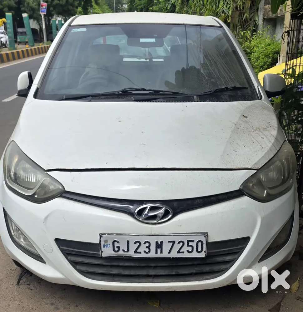 Hyundai I20 Sportz 2012 Variant