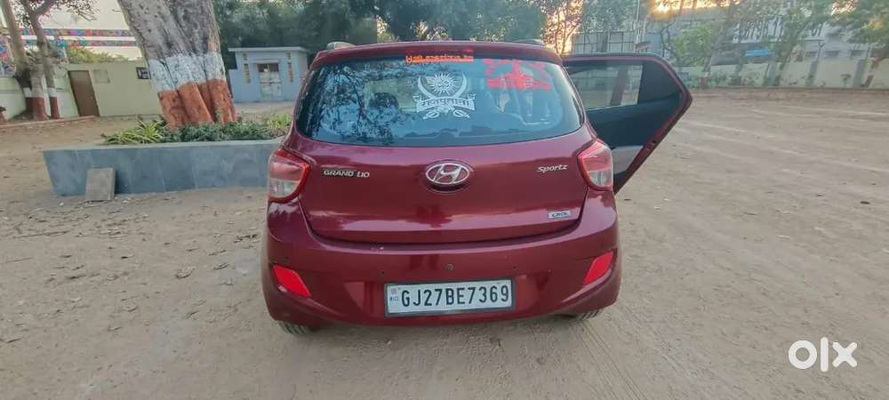 Hyundai Grand I10 2016 Diesel 108600 Km Driven