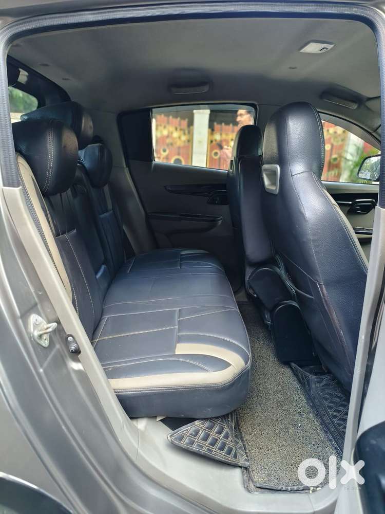 Mahindra Kuv100 Nxt 1.2 K8 Plus Petrol 6 Str, 2016, Petrol