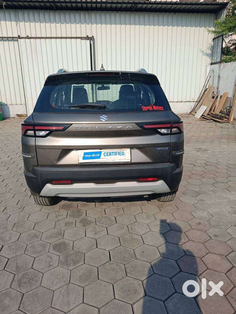 Maruti Suzuki Brezza 1.5 Zxi Smart Hybrid Dual Tone, 2023, Petrol