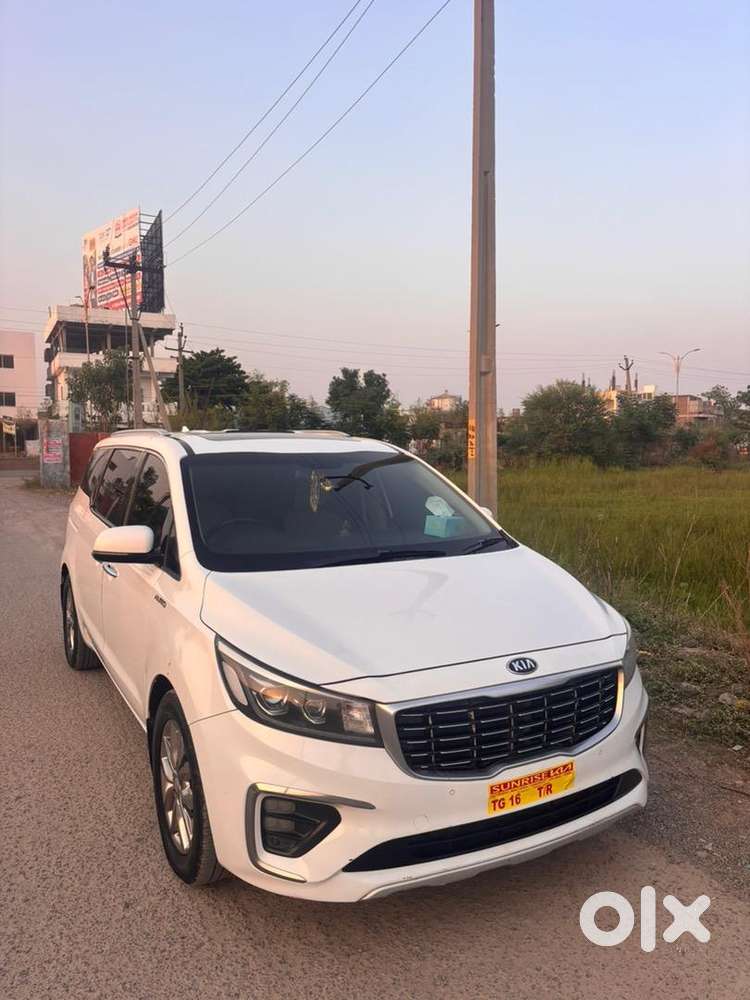 Kia Carnival 2020 Diesel Well Maintained