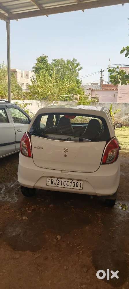 हा में  कार बेचना चाहता हु खरीददार चाहिए