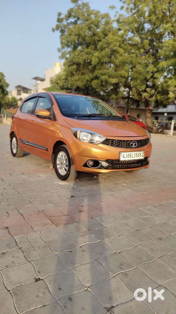 Tata Tiago 1.2 Revotron Xz Wo Alloy, 2018, Cng & Hybrids
