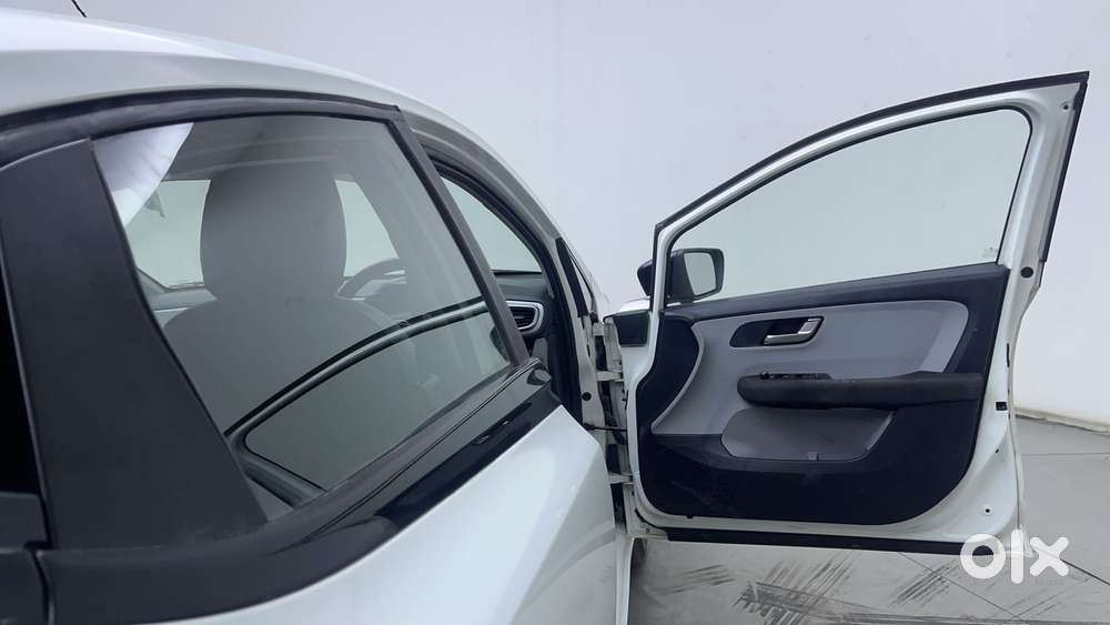 Tata Altroz 1.5 Xz(o) Diesel, 2020, Diesel