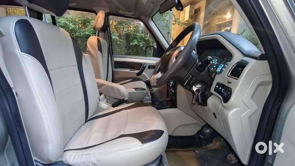 Mahindra Scorpio S10, 2015, Diesel