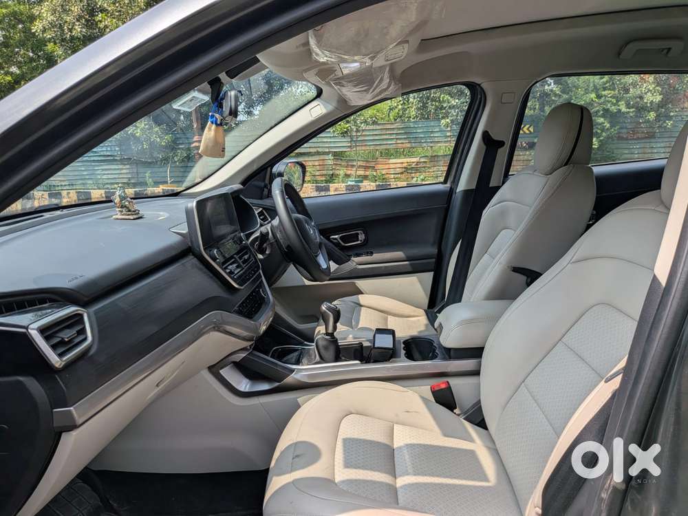Tata Safari 2.0 Kryotec Xt, 2023, Diesel