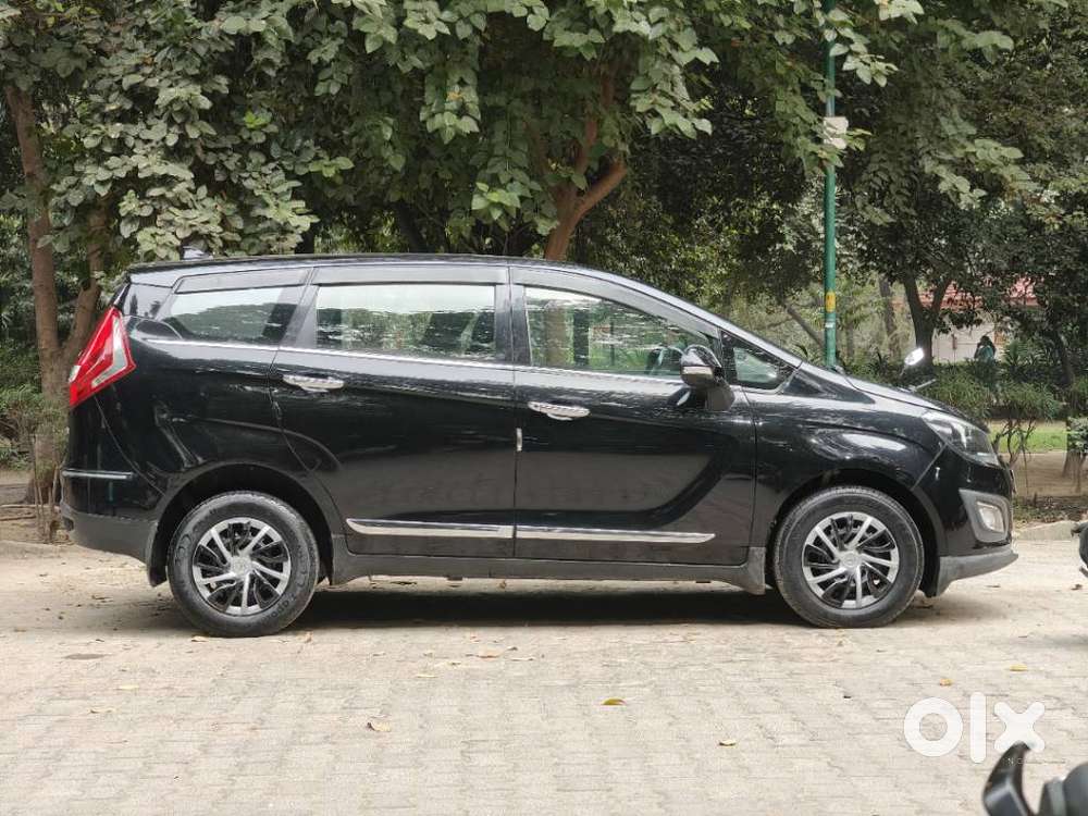 Mahindra Marazzo M2, 2019, Diesel