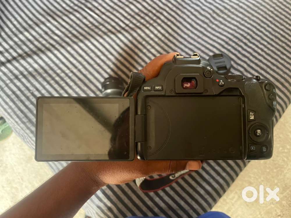 Canon 200d mark2