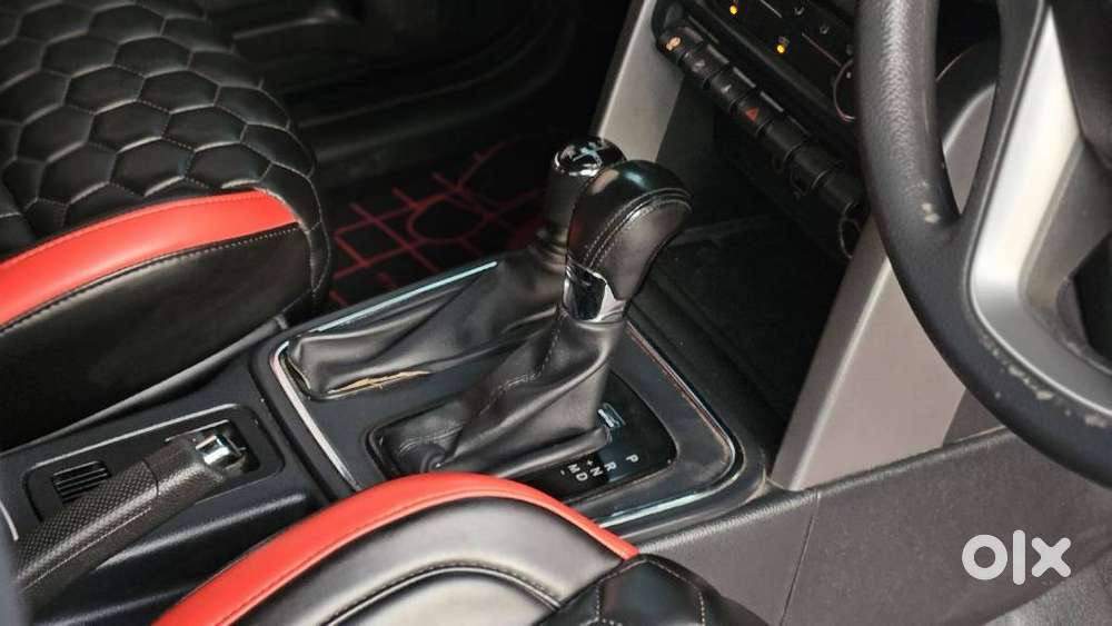 Mahindra Thar Lx 4-str Hard Top At, 2022, Petrol