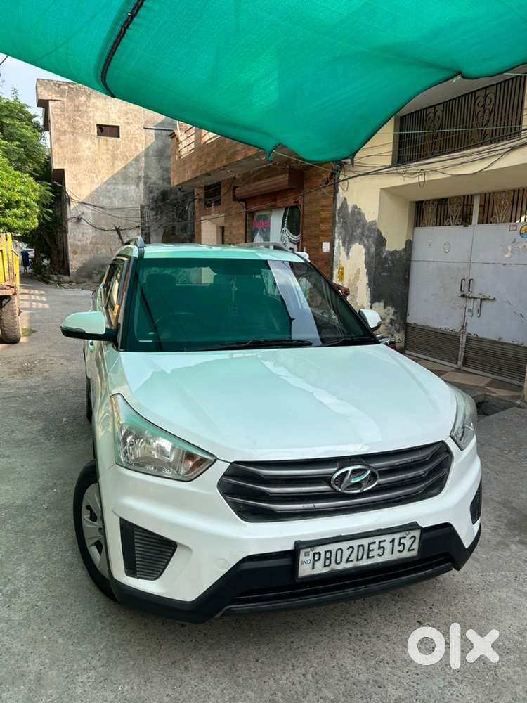 Creta 17 Model ( 1st Owner) Petrol